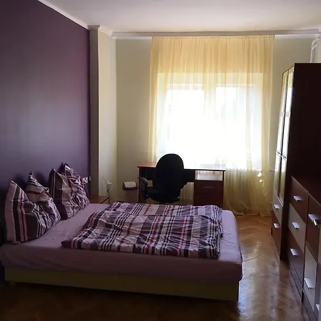 Krisztina Vendeghaz Feriehus *